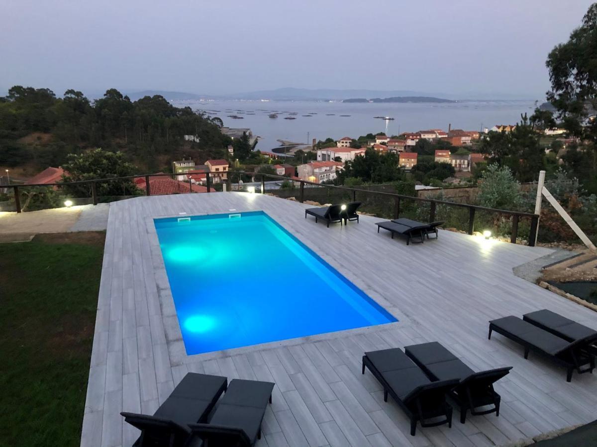 Cabanas Rias Baixas 卡拉米尼亚尔镇 外观 照片